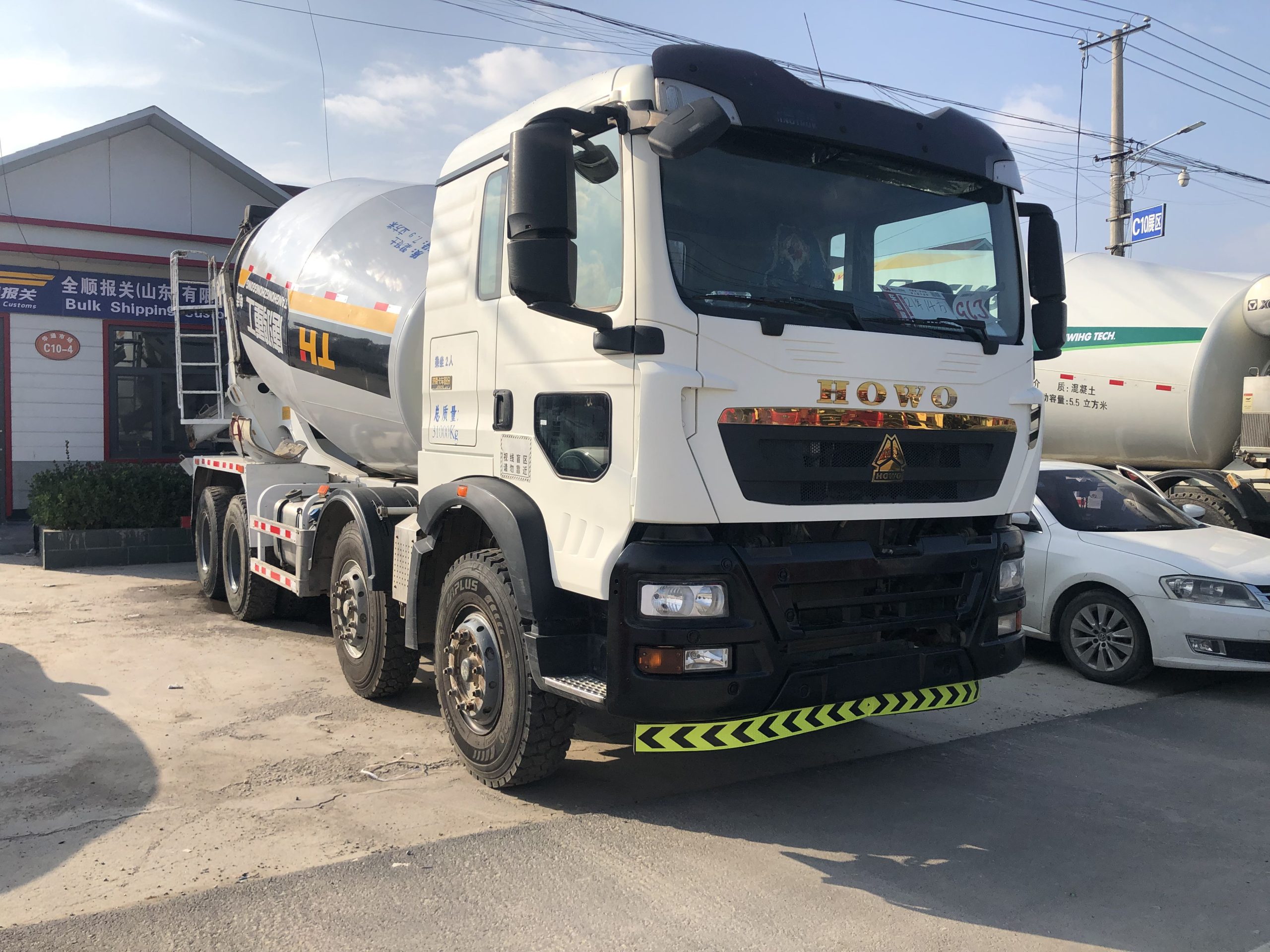 Used cement mixer truck