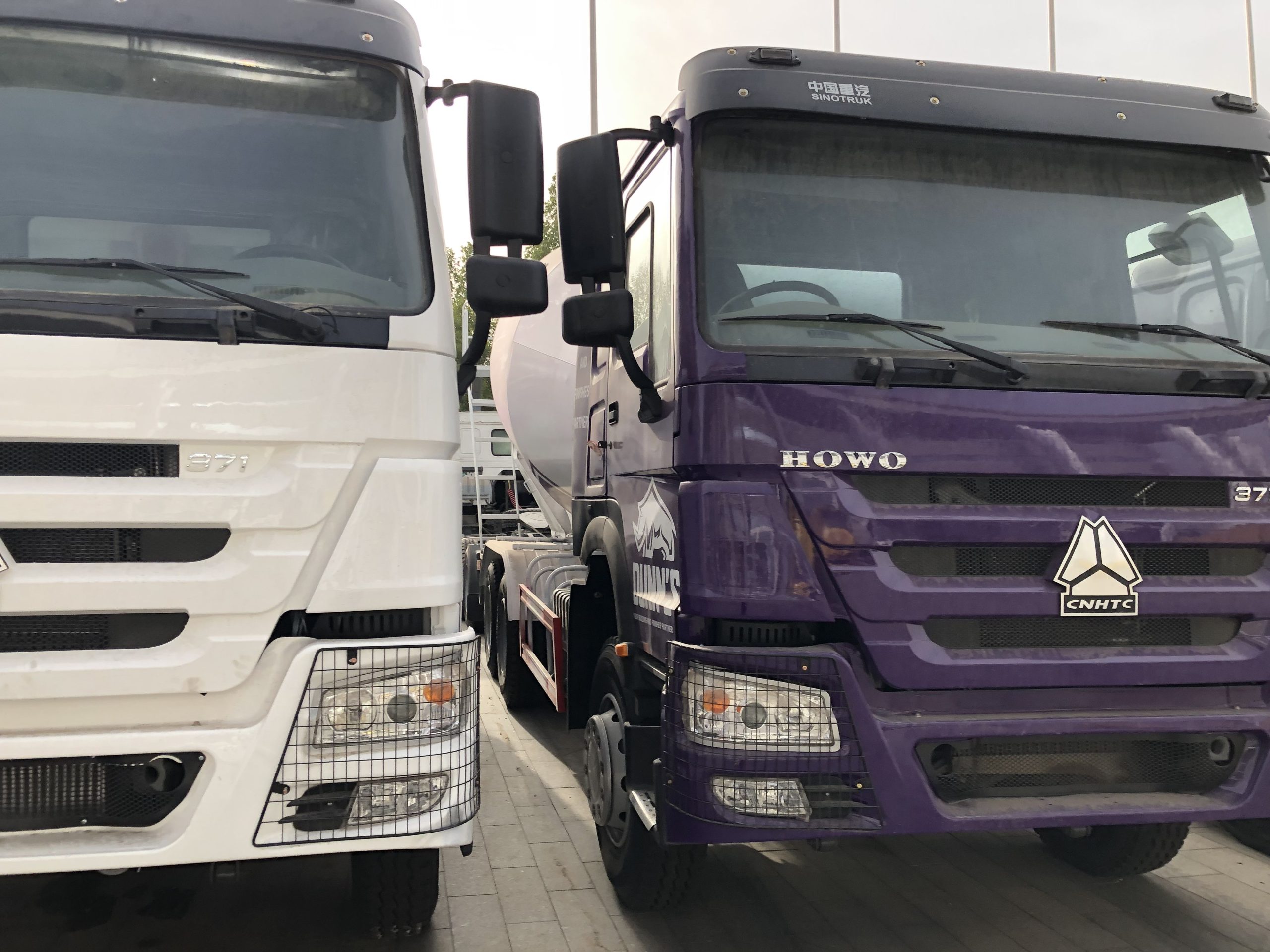 Used dump truck