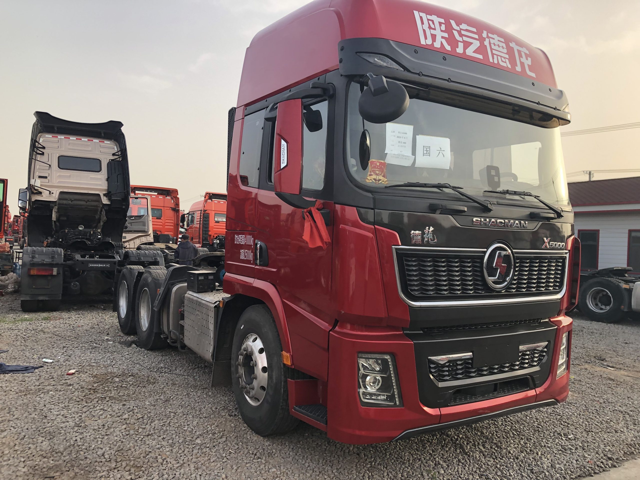 Used tractor head