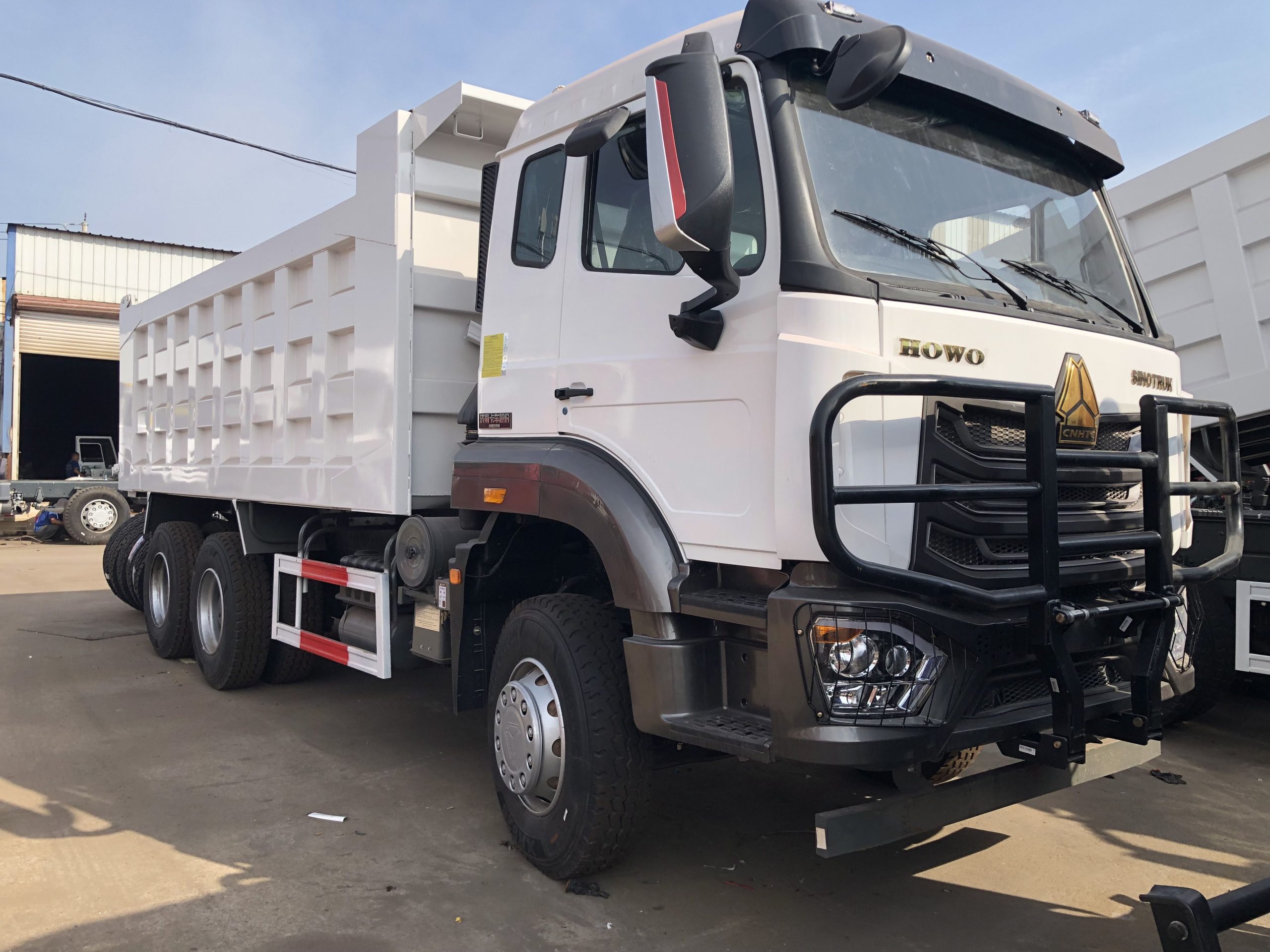Used dump truck