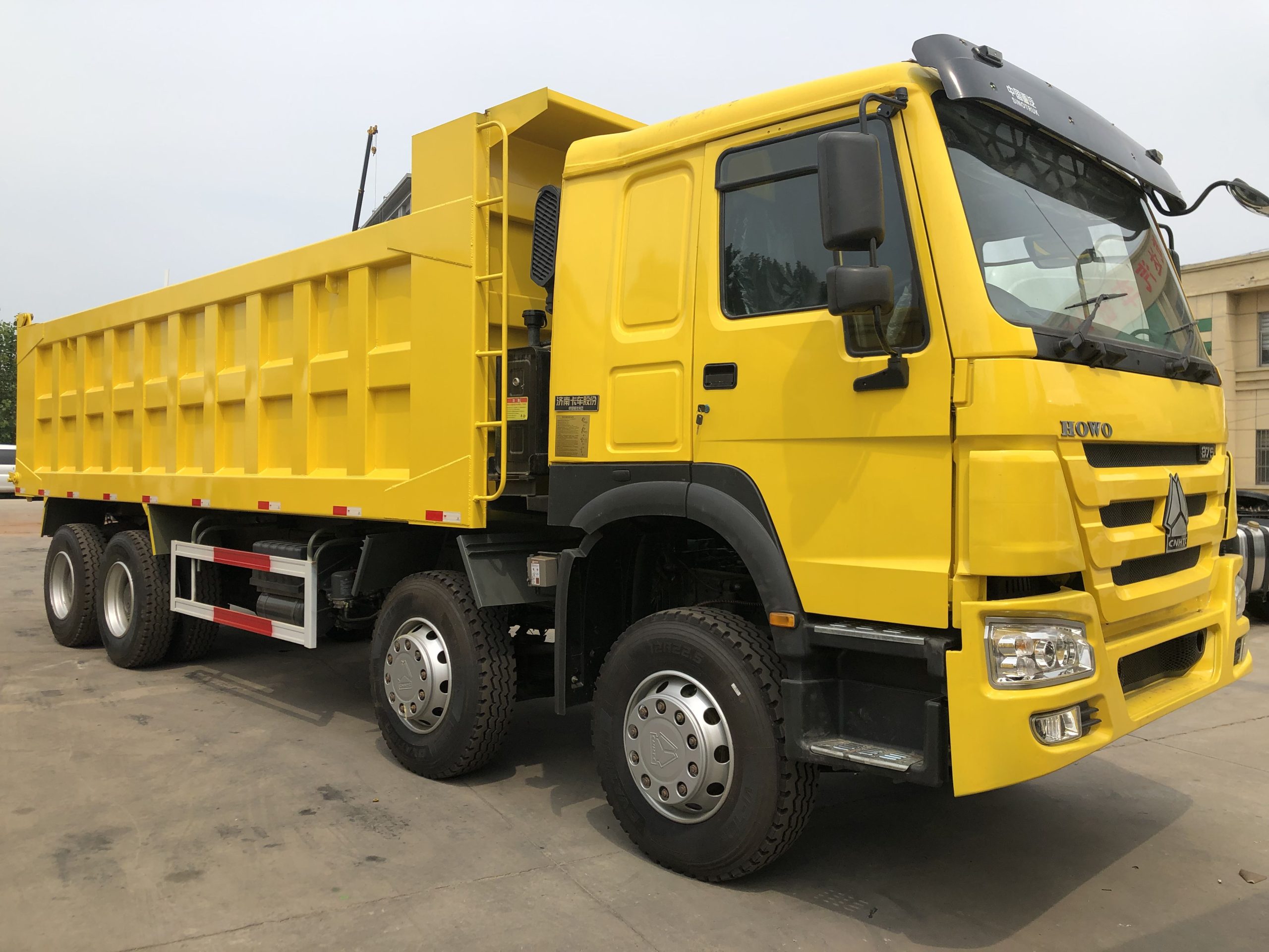 dump truck