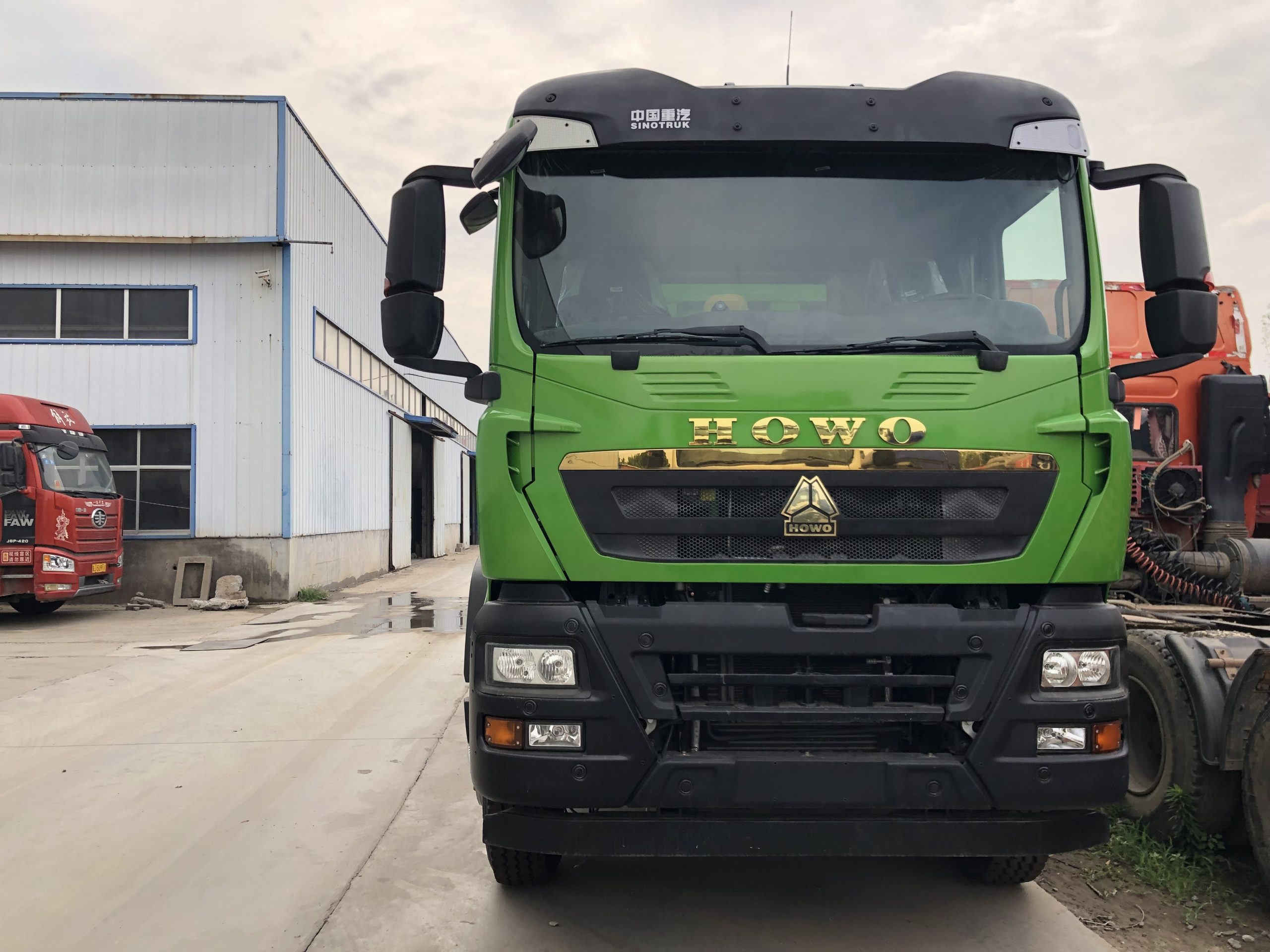 Used dump truck