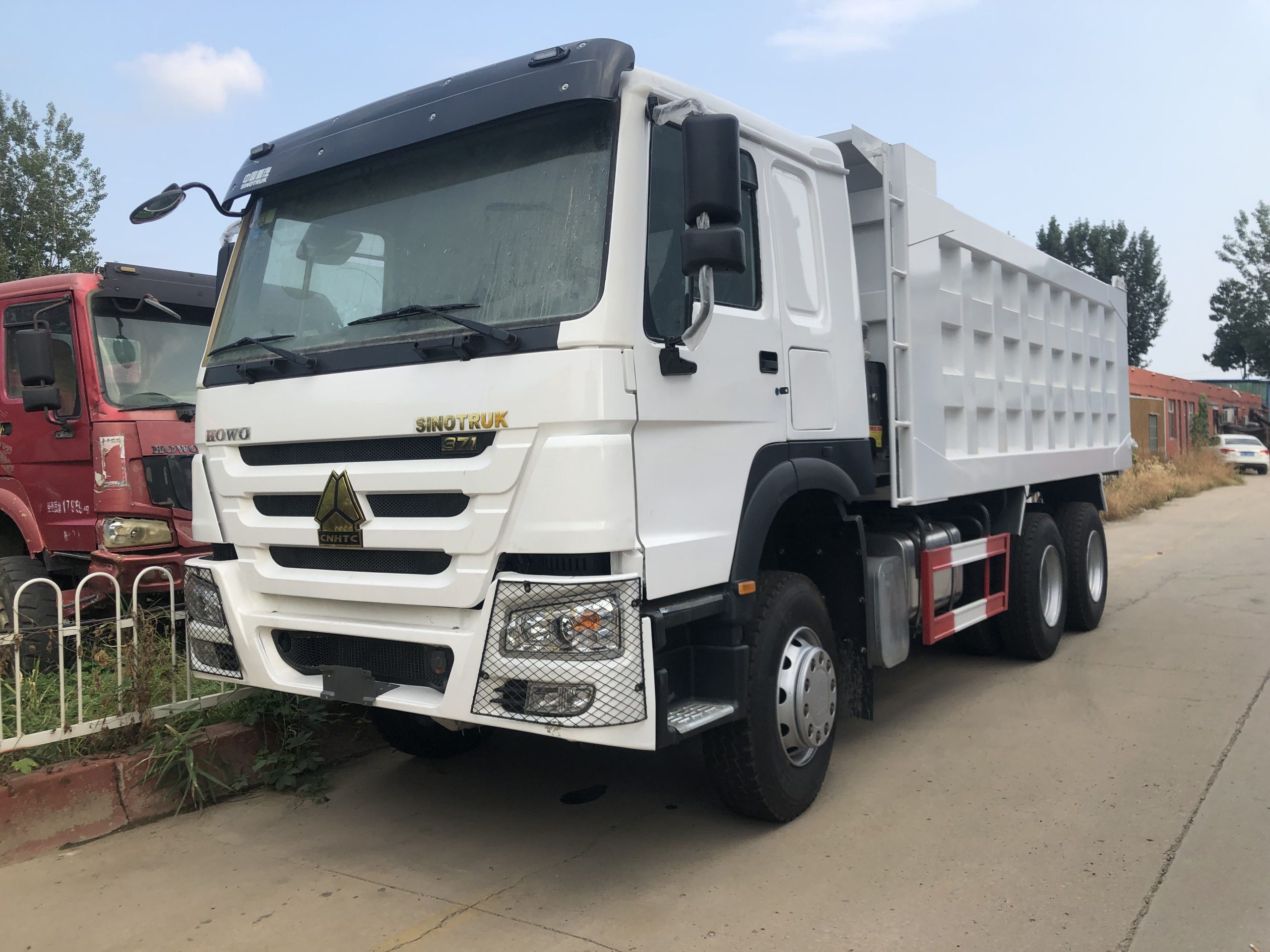 Used dump trucks