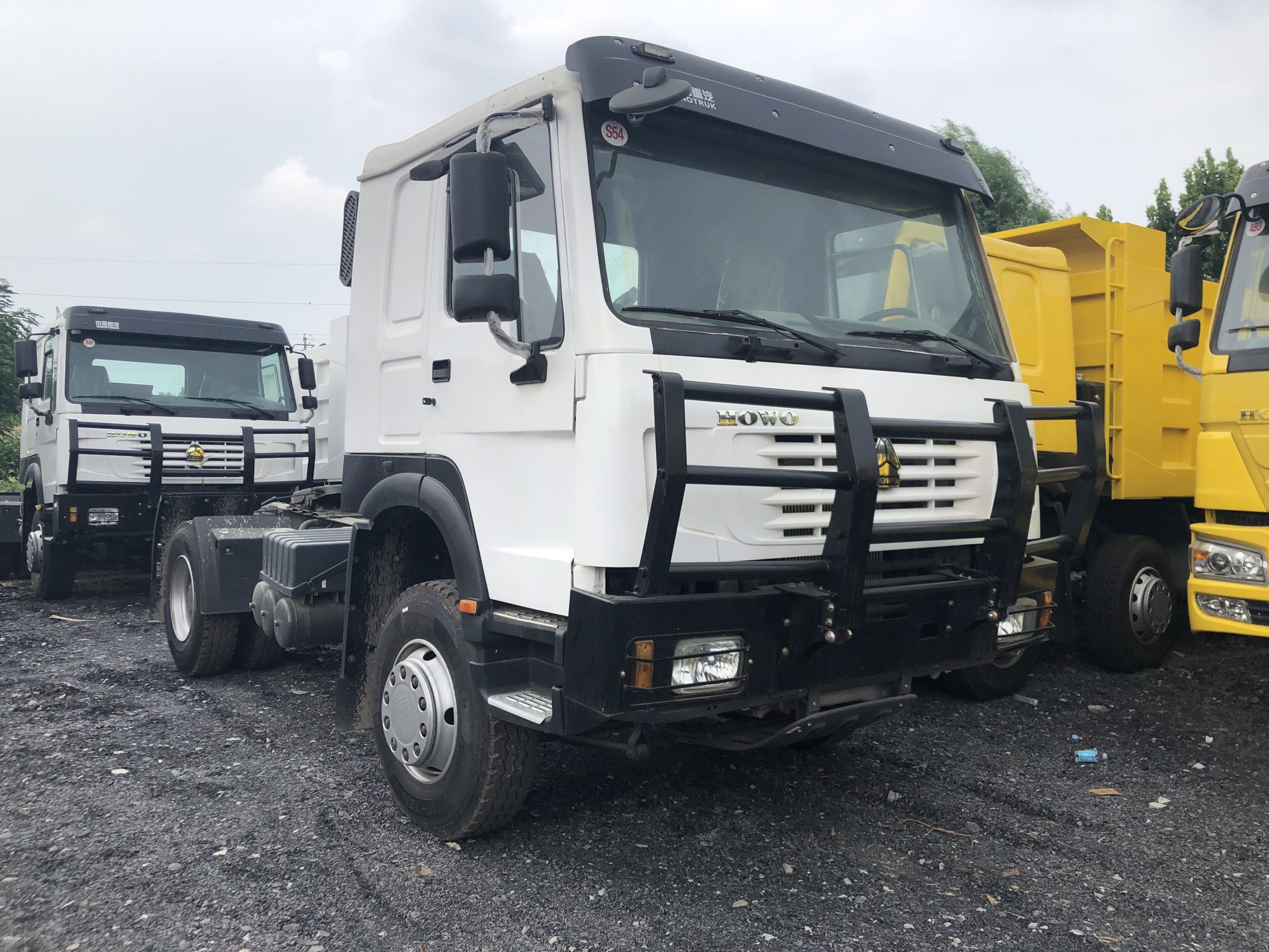 Used tractor head