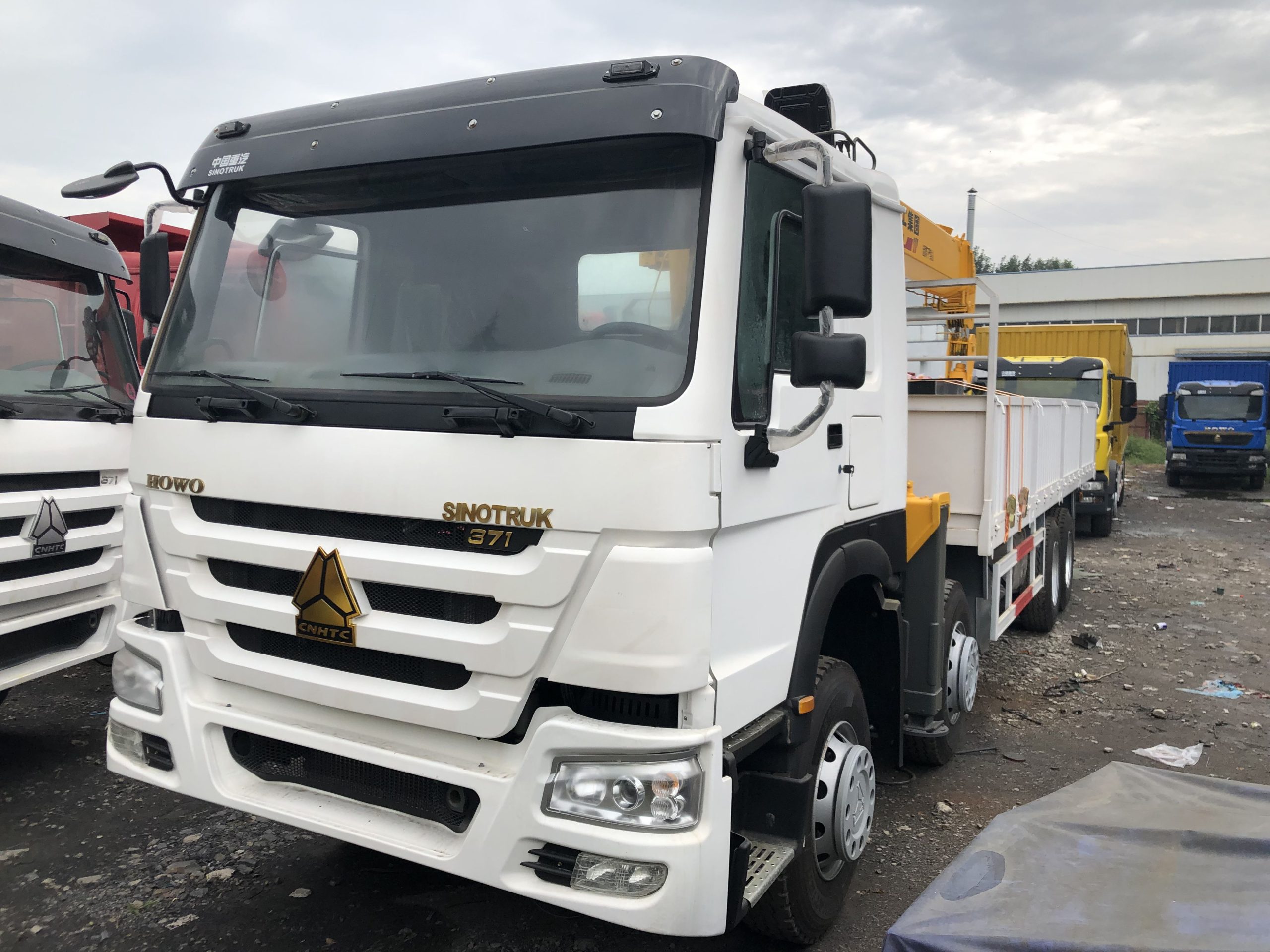 Refurbished truck crane