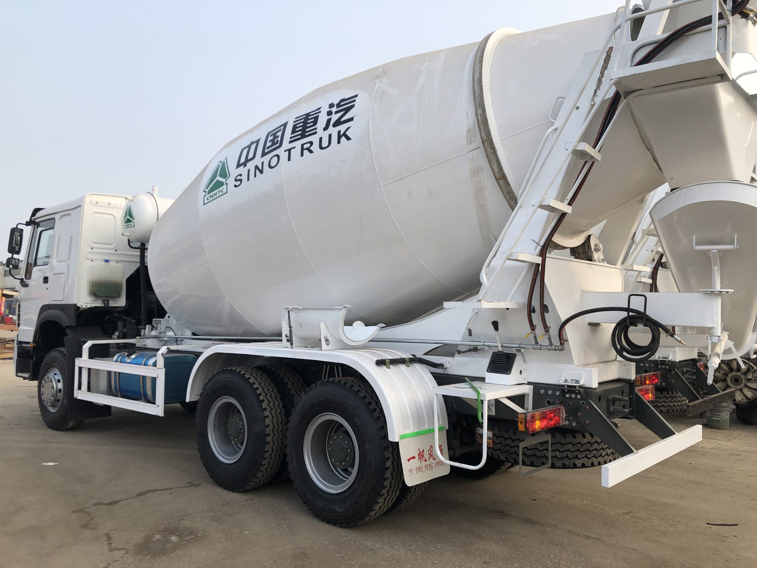 concrete mixer truck